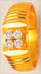 Code KJDRM 1101Gold 18 ktWeight 6 gmsDiamond 0.30 ct, click here to see large picture.