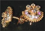 Code KJDT TP 111Gold 18 ktWeight 4.956 gmsDipc. 34Diamond 0.570 ctRs 16,331/-, click here to see large picture.