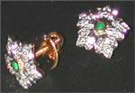 Code KJDT TP 143Gold 18 ktWeight 2.860 gmsDipc. 30Diamond 0.320 ctRs 8,261/-, click here to see large picture.