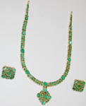 Code KJGJE 2606Emeralds Set, click here to see large picture.